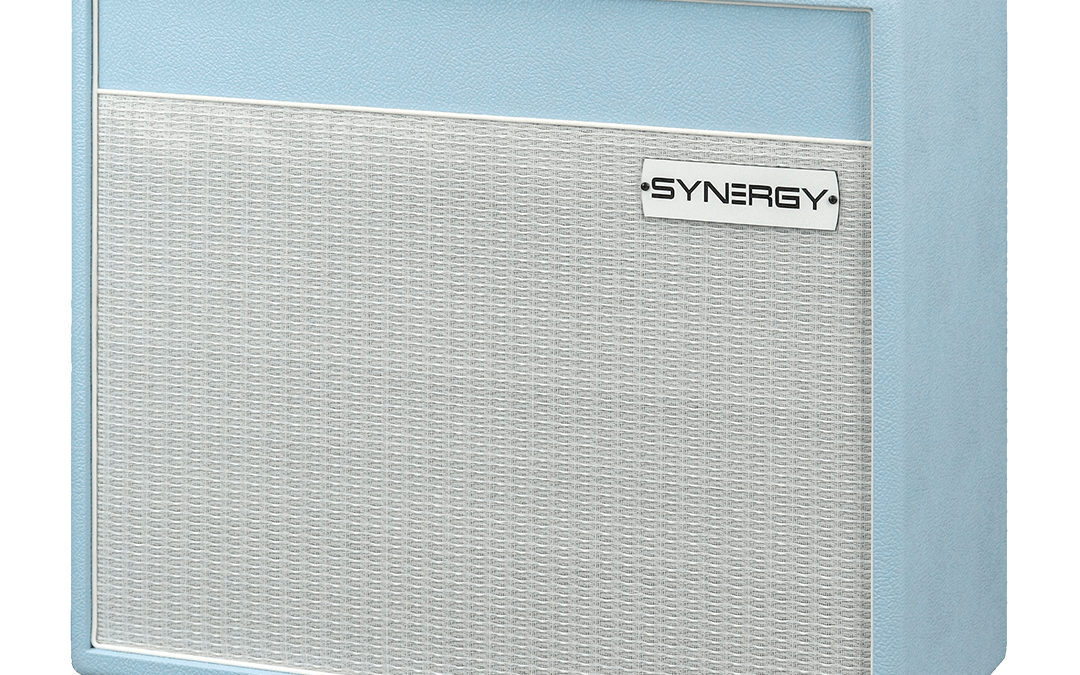 SYNERGY SYN-20IR 1×12” Combo Amp – Custom Shop Baby Blue