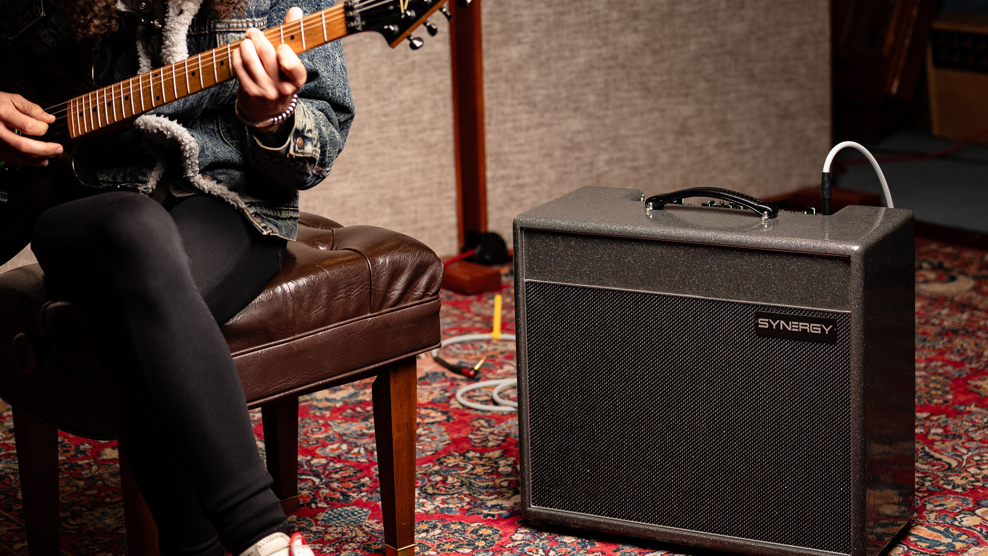 Synergy SYN-20IR Combo modulare da 20 watt valvolari con IR e controllo MIDI